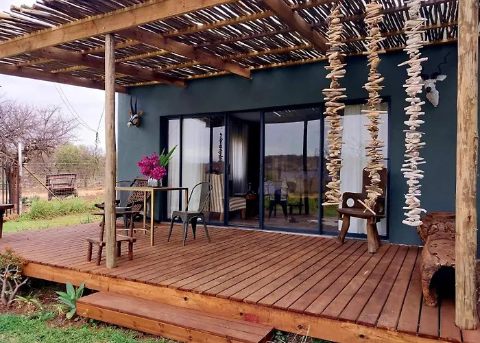 Hippomoon Lodge Game Reserve Hoedspruit