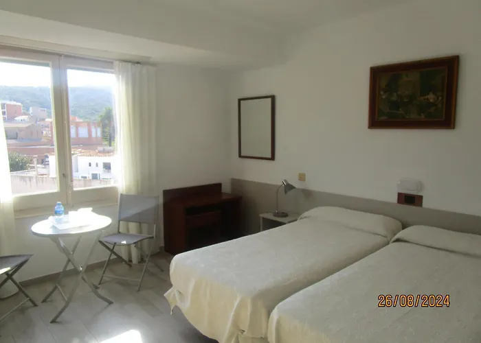 Hotel Apartaments Gesoria Porta Ferrada