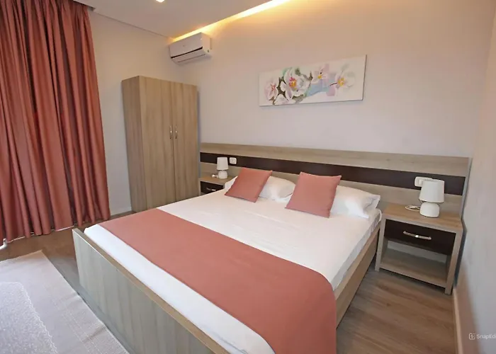 Hotel Star Sarandë