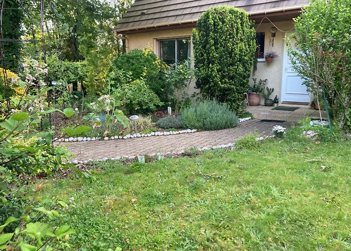 Maison Chevreuse, Chambre Chez L'Habitant Magny-les-Hameaux