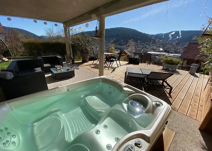 AU NID COSY D'ISA A GERARDMER VOSGES - Spas privatifs