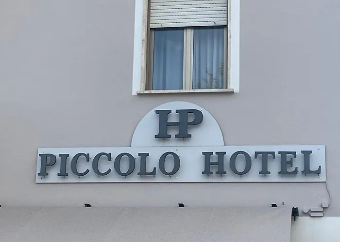 Piccolo Hotel