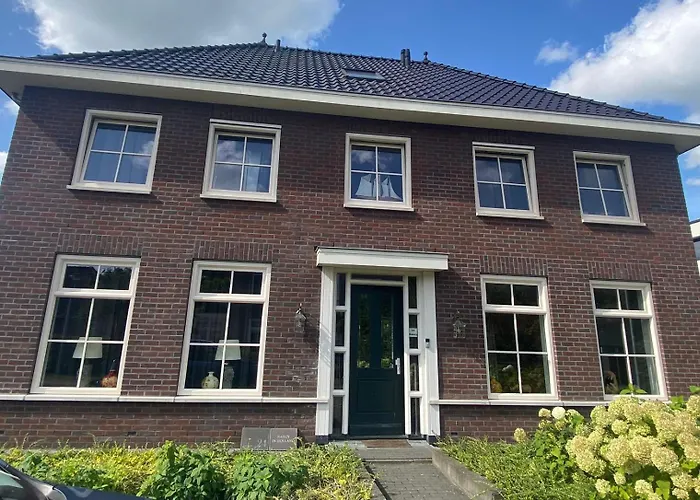 B&B nancy in holland met eigen badkamer , independent bathroom