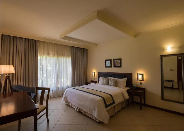White Sands Hotel
