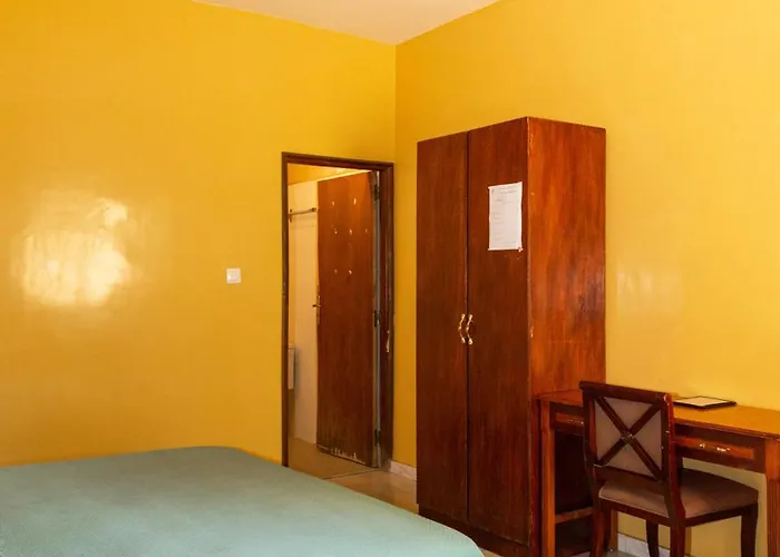 Residence De La Porte Du Millenaire Dakar