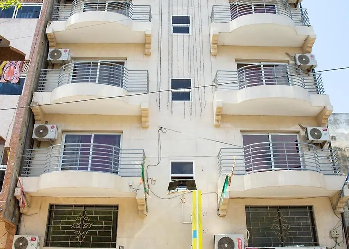 Residence De La Porte Du Millenaire