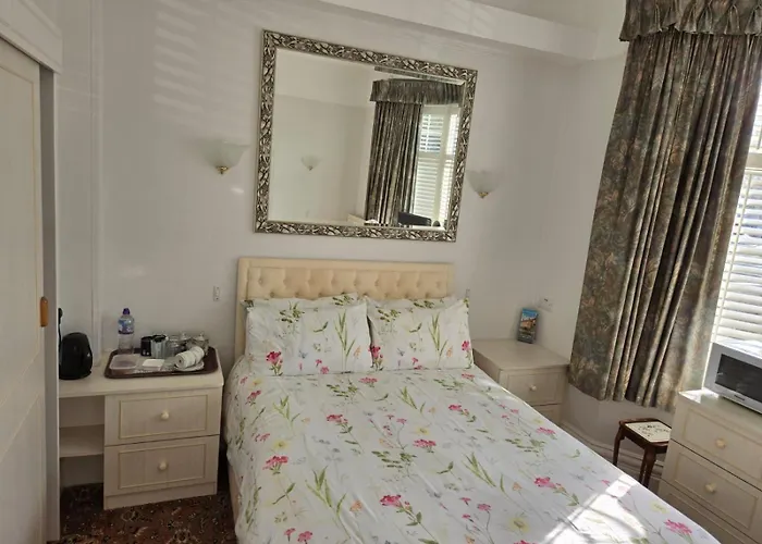 Shoreline Holiday Accommodation