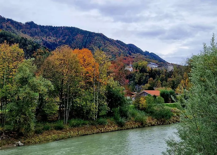 Feinzimmer Mit Feinkost & Wein Marquartstein