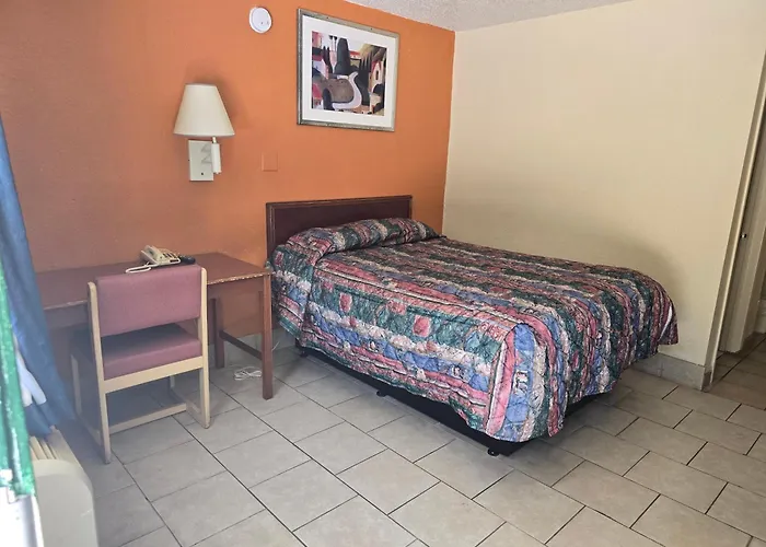Carpet Inn Opelika