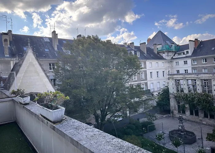 Hotel Berthelot Tours