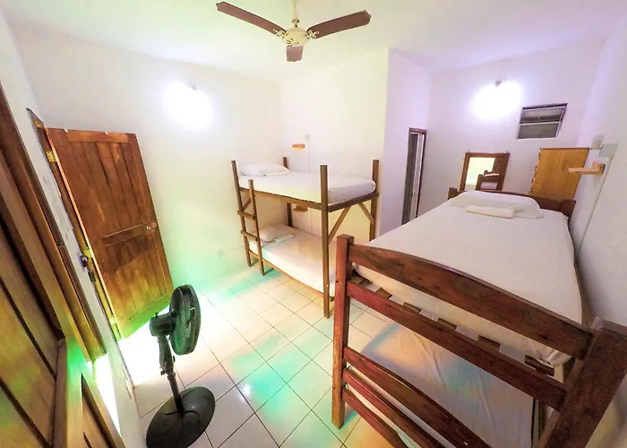 Buddy'S Hostel Itacaré