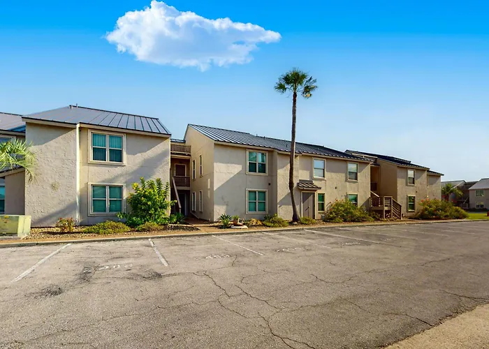 Bayhouse Condos 2410