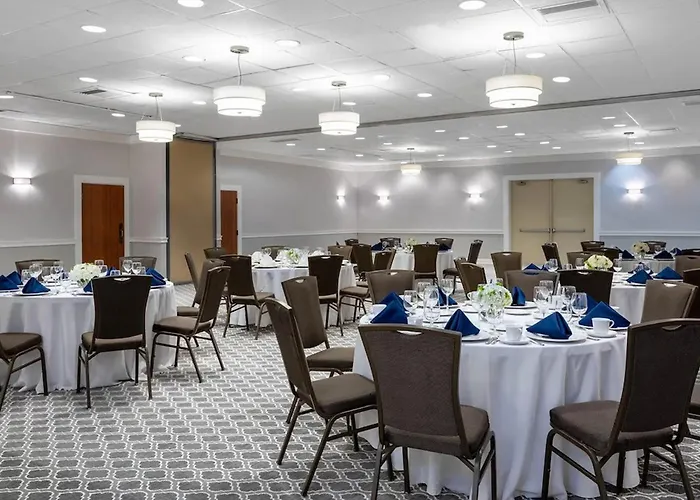 88 Palms Hotel & Event Center