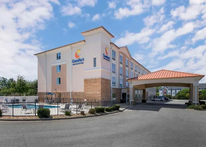 Comfort Inn & Suites