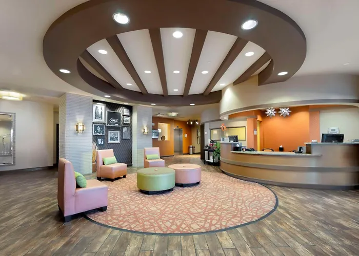 Best Western Plus Tupelo Inn & Suites