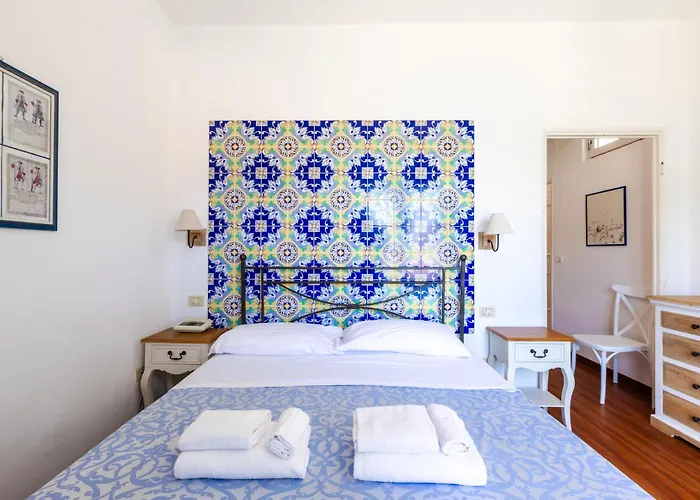 Hotel Torre Dei Borboni Ponza