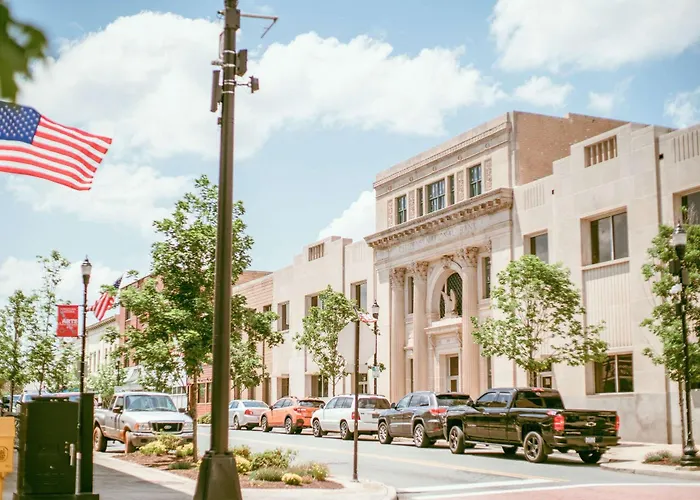 The Esquire Hotel Downtown Gastonia, An Ascend Collection Hotel