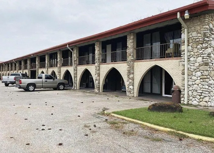 Hotel O Bay City, Tx-35