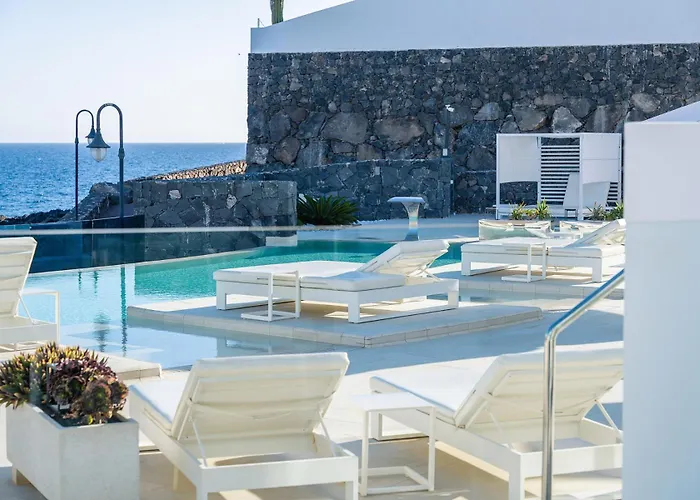 Royal Marina Suites Boutique Hotel - Adults Only Puerto Calero