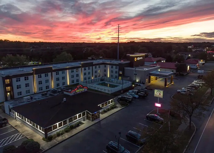 La Quinta By Wyndham Lexington Park - Patuxent Hotel California