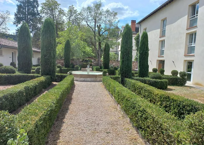 Hôtel La Métairie&Piscine