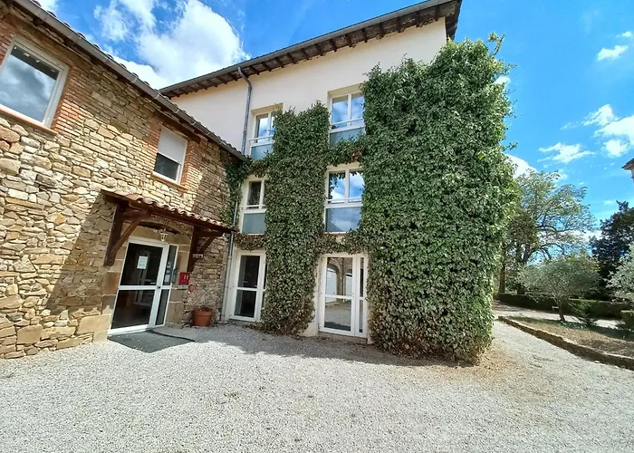 Hôtel La Métairie&Piscine