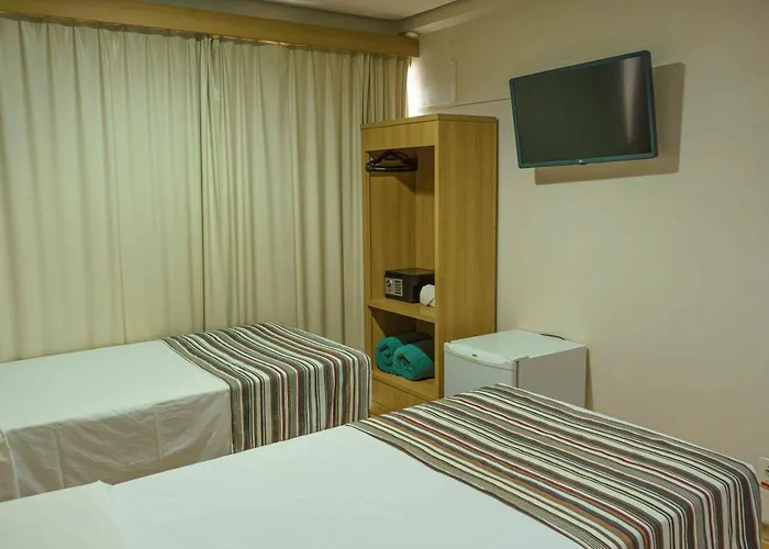 Hotel Dan Inn Express Porto Alegre -Fácil acesso ao Jockey Club - Show do Guns n Roses