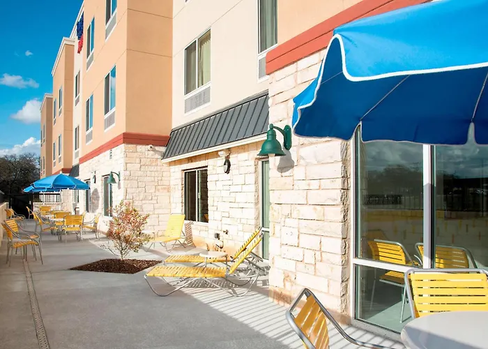 Fairfield Inn & Suites By Marriott Fredericksburg Texas