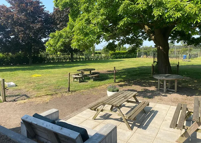 B&B Logeren bij van Heeren Made