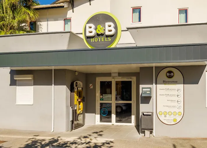 B&B HOTEL Villeneuve Loubet Plage
