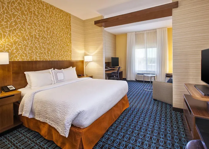 Fairfield Inn & Suites By Marriott Plattsburgh