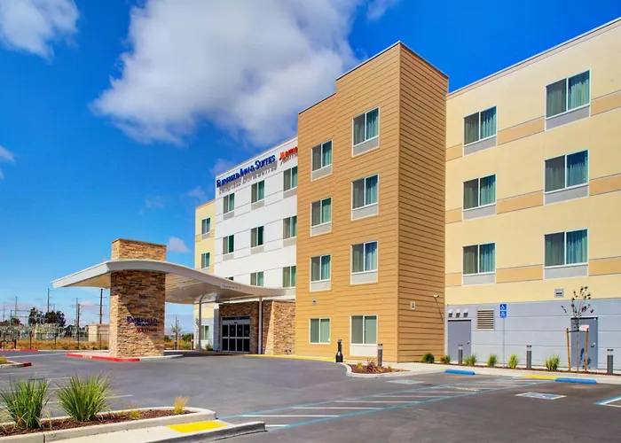 Fairfield Inn & Suites By Marriott Hollister