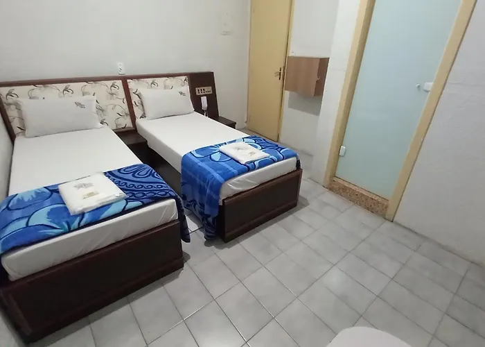 Hotel Lado Leste