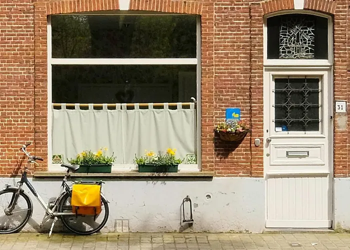 Collier'S Bnb Bruges