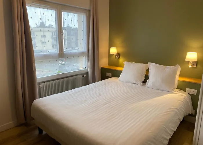 Hotel De Bretagne Fougères