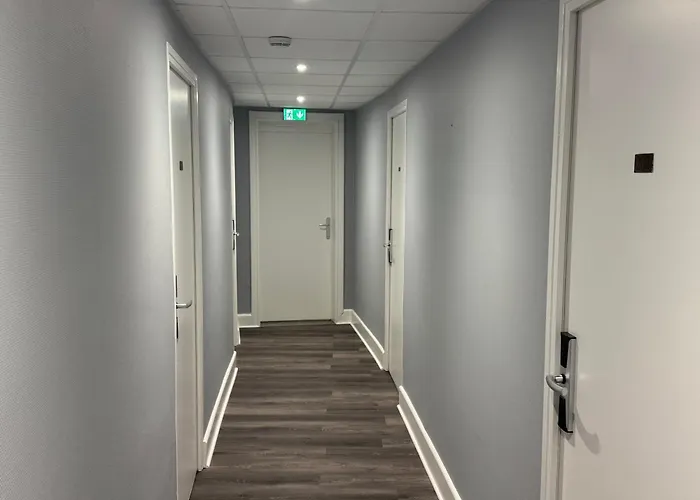 Abc Hotel