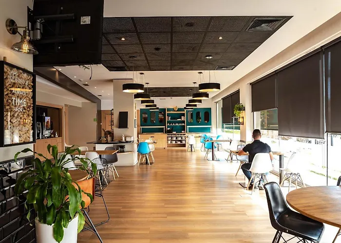 Travelodge Bcn Cornella Fira Cornellá de Llobregat