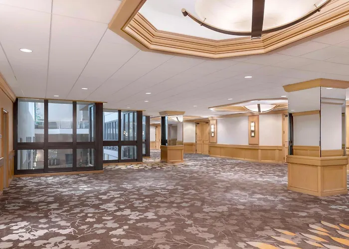 Hilton Orange County/Costa Mesa Hotel