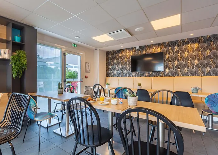 B&B Hotel Chartres Oceane