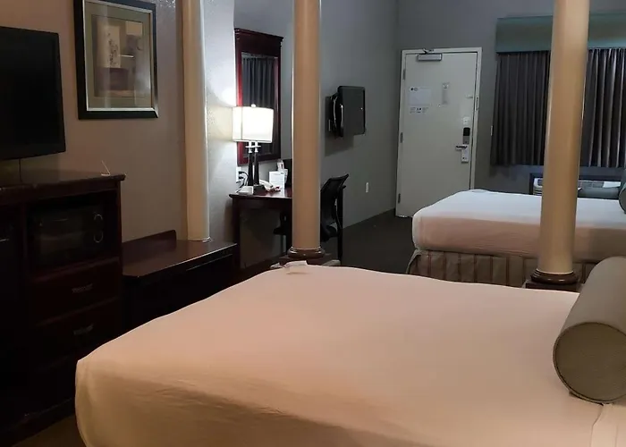 Best Western Plus Main Street Inn Brawley