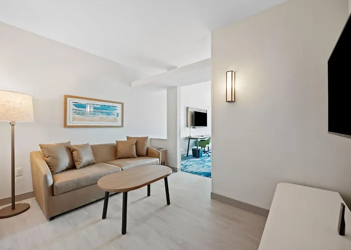 Fairfield Inn & Suites Fort Lauderdale Airport & Cruise Port Dania Beach
