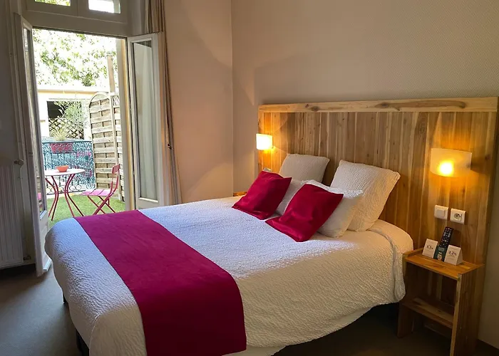 Logis Hôtel De France Pamiers 3 étoiles