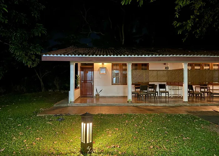 Hotel 4 U Saliya Garden Anuradhapura