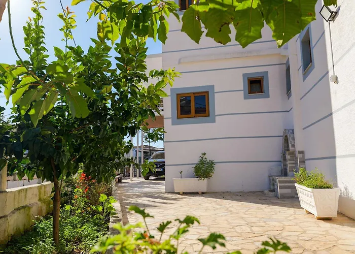 Hotel Chris Ksamil