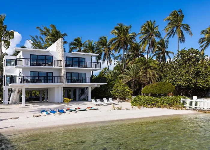 Pines & Palms Resort Islamorada