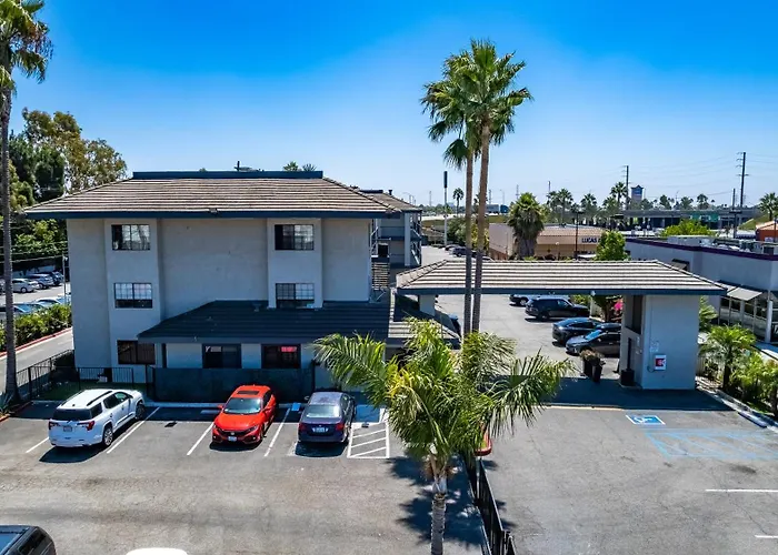 Morada Inn Westminster