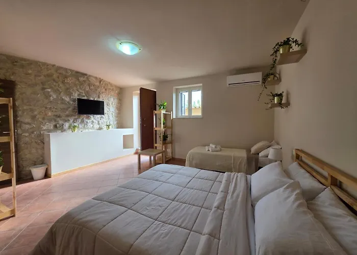 Villa Regina - Sperlonga Vertice Rooms Fondi