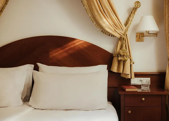 Hotel Corso am Graben Brunico