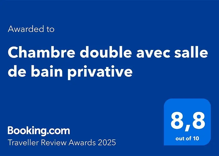 Chambre double avec salle de bain privative