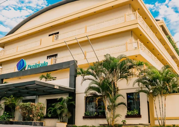 Peninsula Hotel Dar Es Salaam